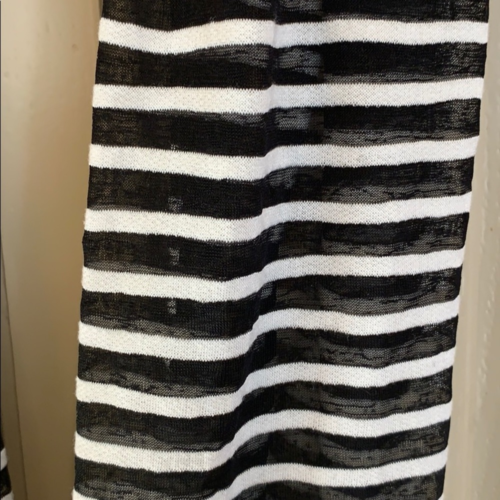 Striped infinity scarf - Picture 3 of 4